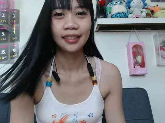 GloryAllTheWay webcam