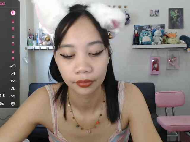 GloryAllTheWay webcam