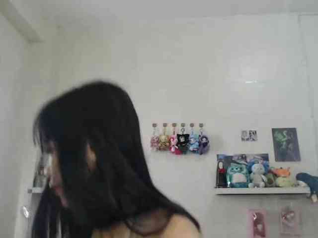 GloryAllTheWay webcam