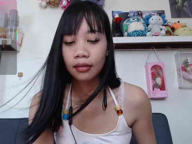 GloryAllTheWay webcam