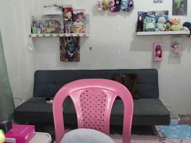 GloryAllTheWay webcam