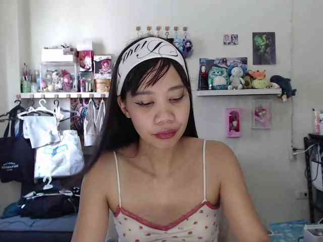 GloryAllTheWay webcam