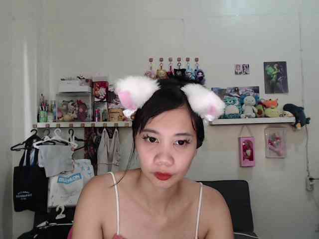 GloryAllTheWay webcam