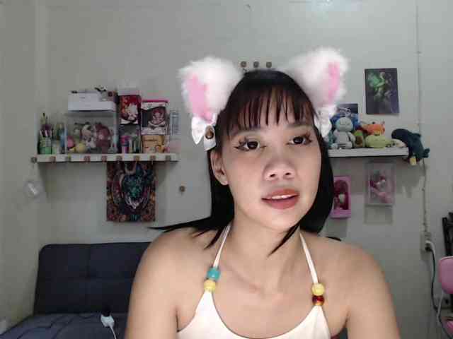 GloryAllTheWay webcam