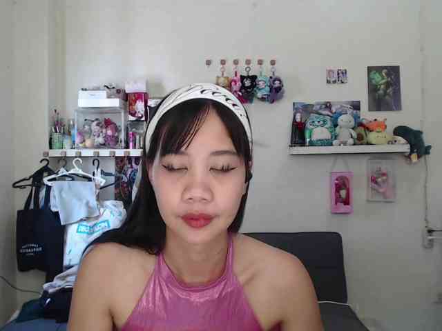 GloryAllTheWay webcam