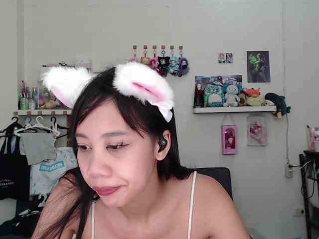 GloryAllTheWay webcam
