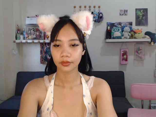 GloryAllTheWay webcam