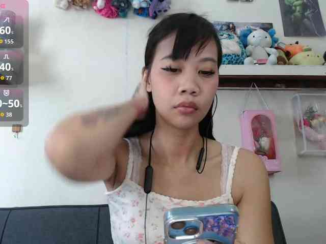 GloryAllTheWay webcam