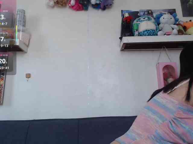 GloryAllTheWay webcam