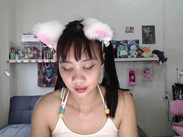 GloryAllTheWay webcam