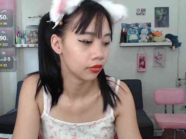 GloryAllTheWay webcam