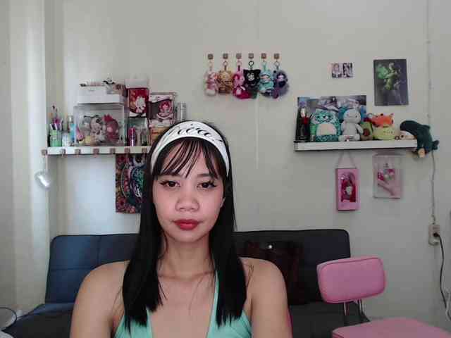 GloryAllTheWay webcam