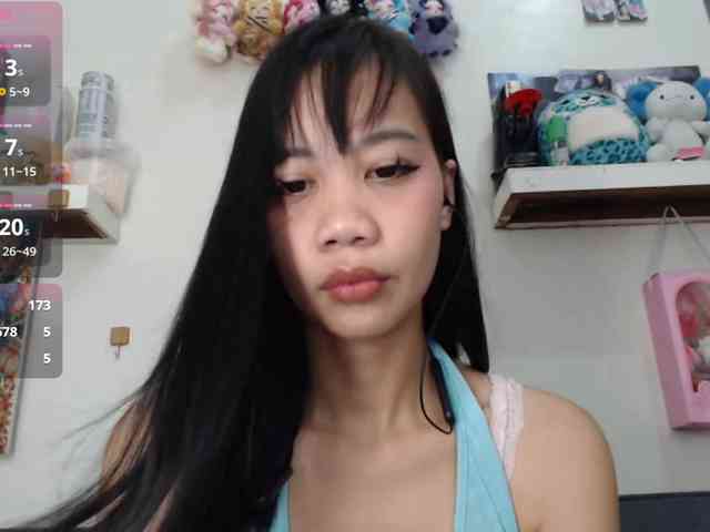 GloryAllTheWay webcam