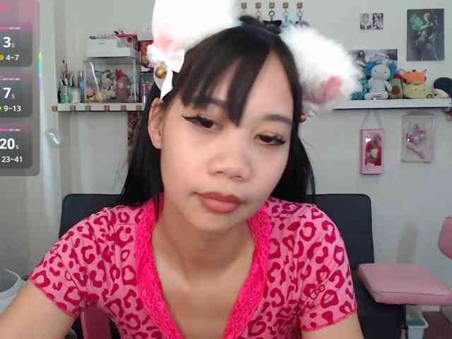 GloryAllTheWay webcam