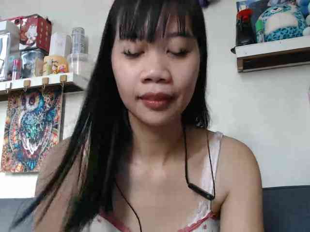 GloryAllTheWay webcam