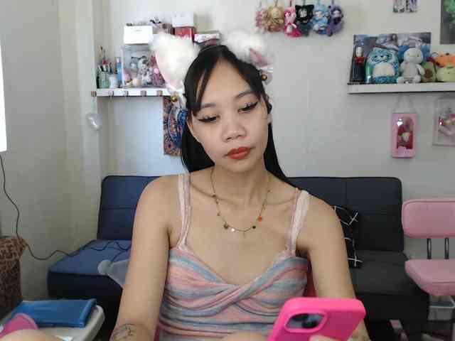 GloryAllTheWay webcam
