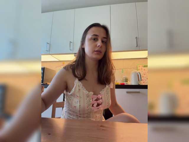 aelia-t live cam on BongaCams