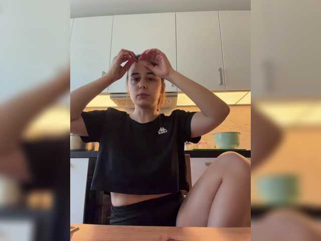 aelia-t live cam on BongaCams