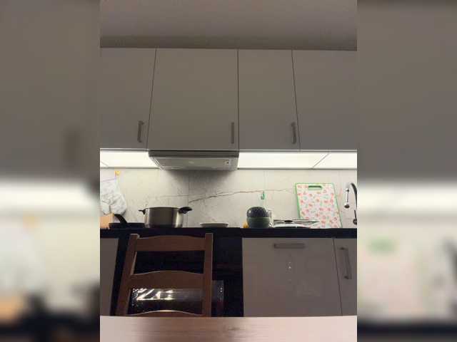 aelia-t live cam on BongaCams