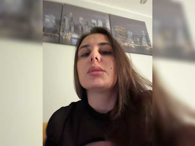 aelia-t live cam on BongaCams