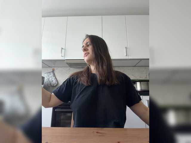 aelia-t live cam on BongaCams