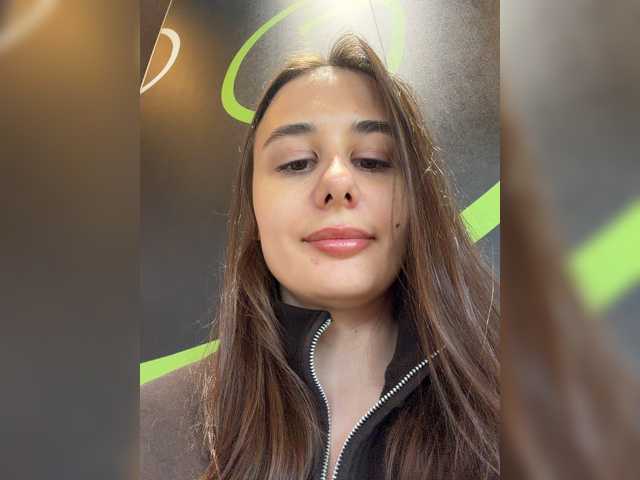 aelia-t, live now on BongaCams