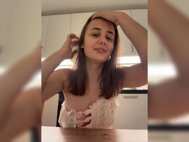 aeliaT