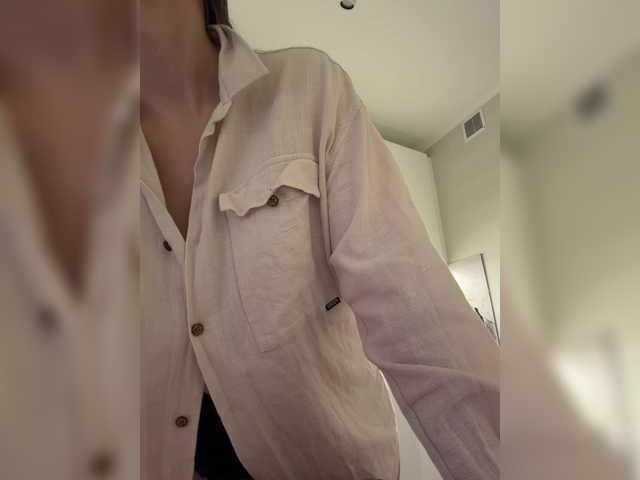 aelia-t live cam on BongaCams