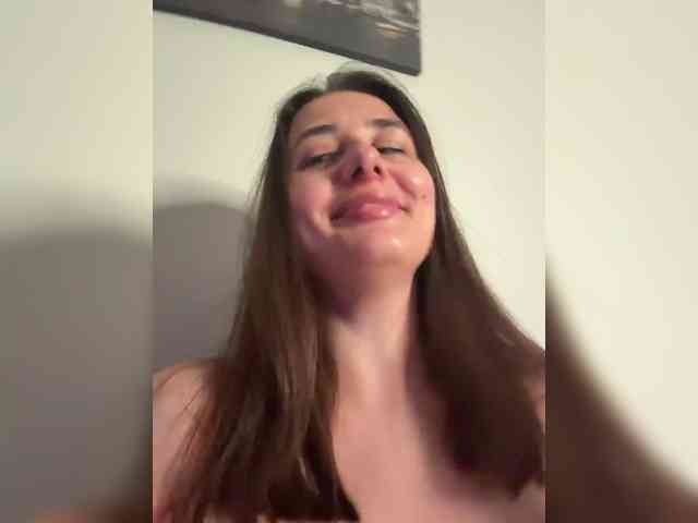 aeliaT webcam
