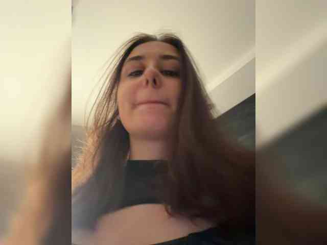 aeliaT webcam