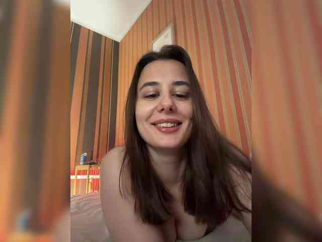 aeliaT webcam
