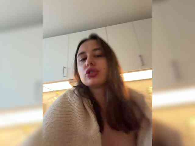 aeliaT webcam