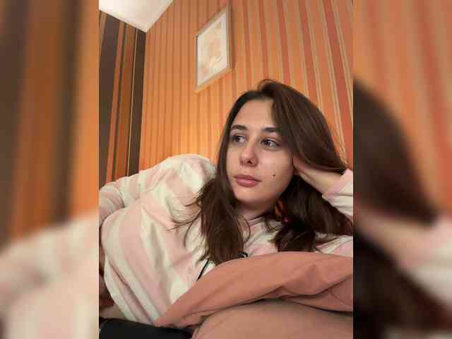 aeliaT webcam