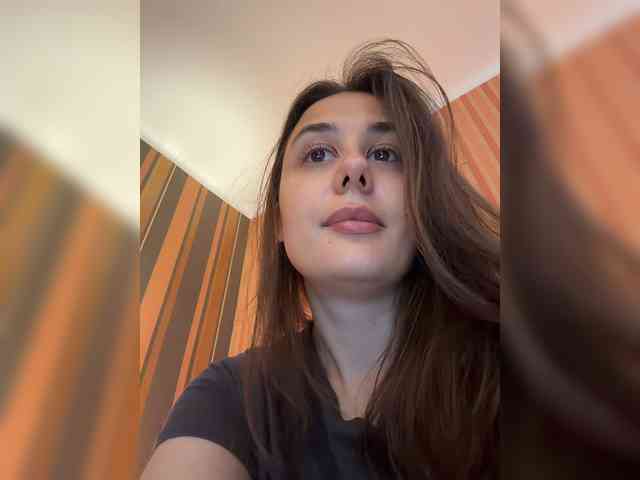 aeliaT webcam
