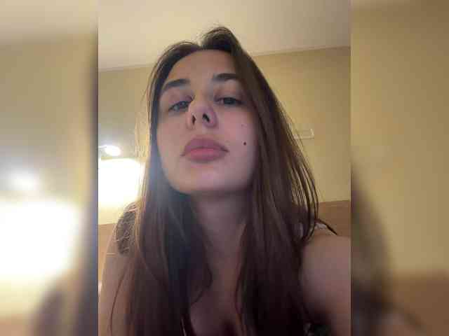 aeliaT webcam