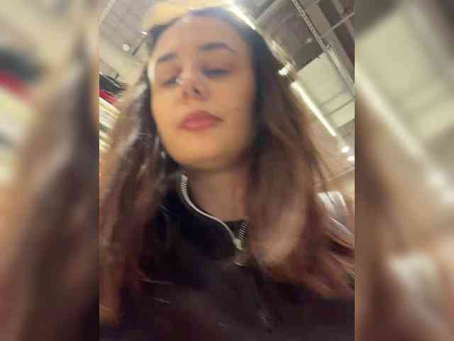 aeliaT webcam