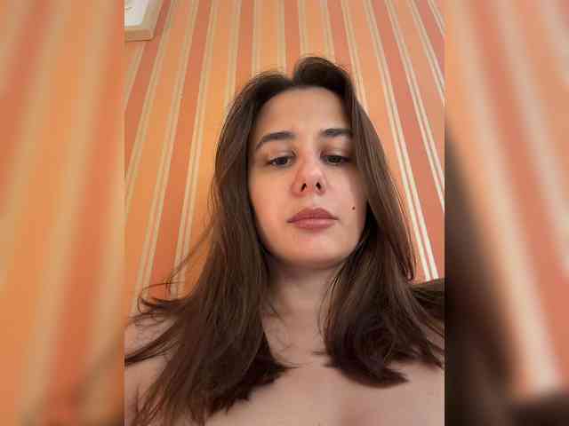 aeliaT webcam