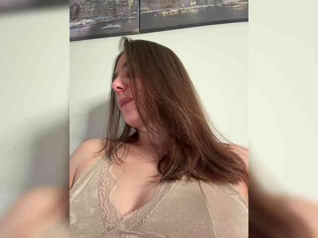 aeliaT webcam