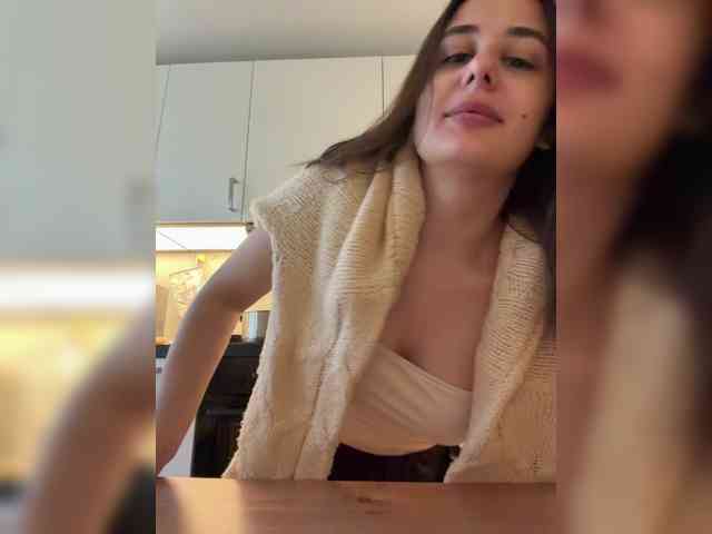 aeliaT