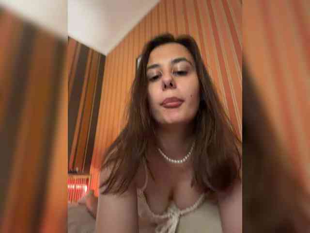 aeliaT webcam