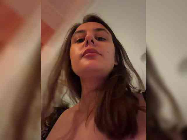 aeliaT webcam