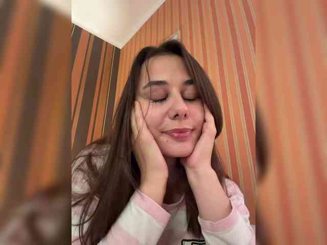 aeliaT webcam