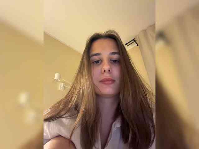 aeliaT webcam