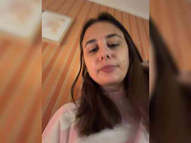 aeliaT webcam