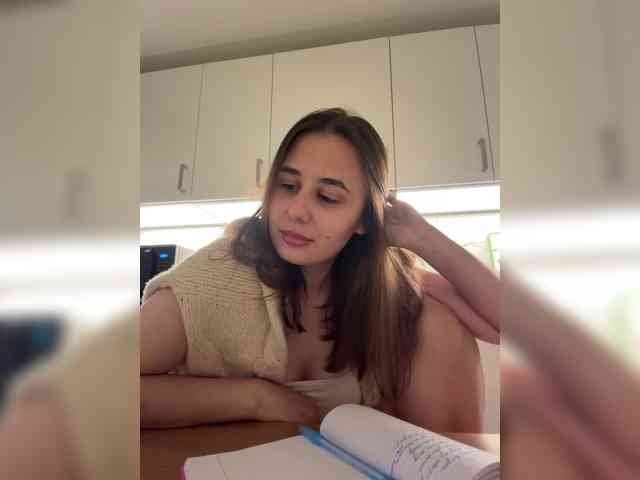 aeliaT