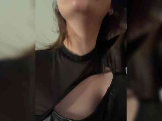 aeliaT webcam