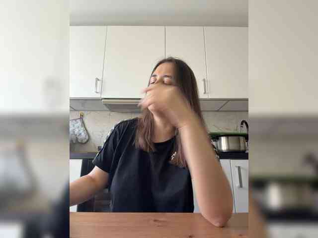 aeliaT webcam