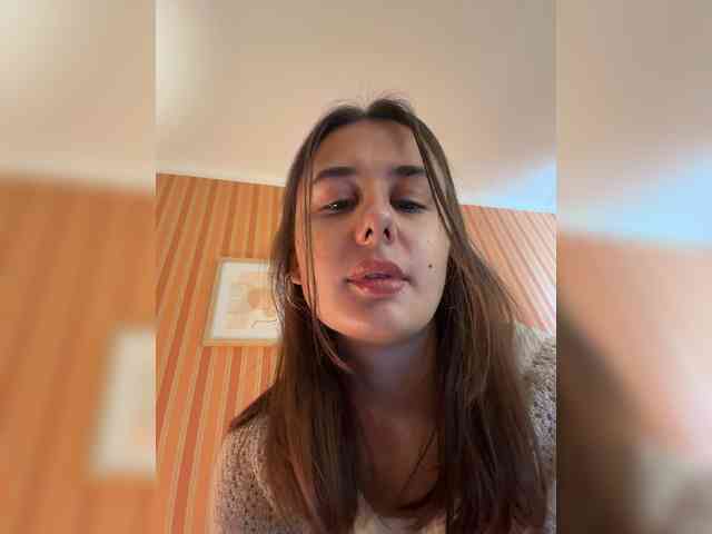 aeliaT webcam