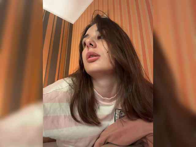 aeliaT webcam