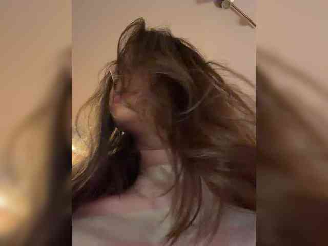 aeliaT webcam